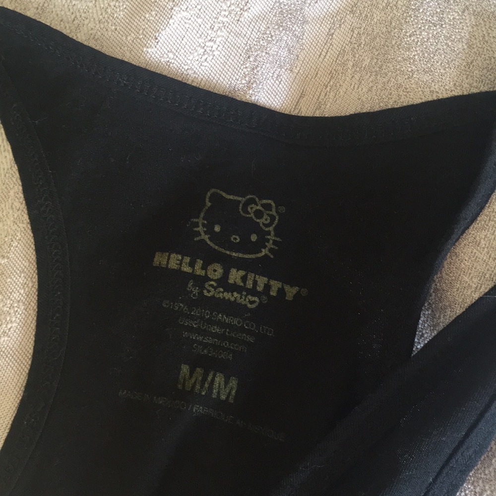 SOLD Hello Kitty tank - Picture 2 of 2